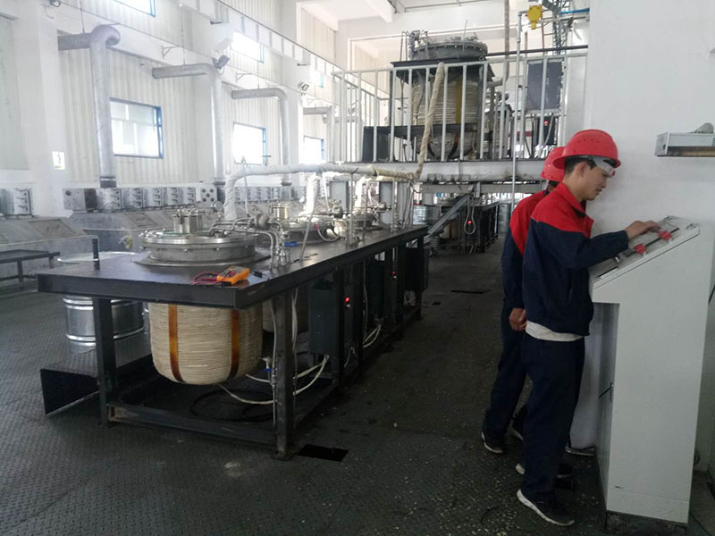 反應(yīng)釜電磁加熱4 反應(yīng)釜電磁加熱4