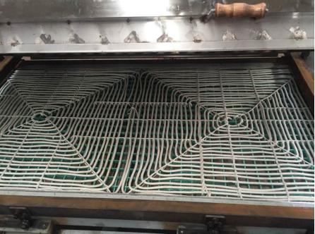 電磁加熱理條機(jī) 電磁加熱理條機(jī)