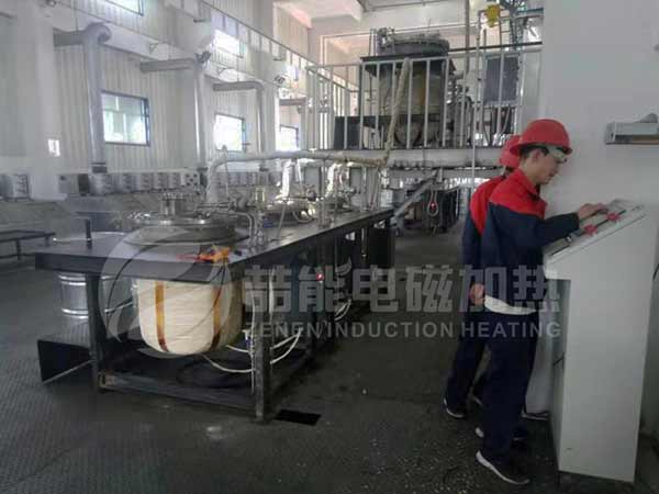 316不銹鋼反應(yīng)釜加熱 316不銹鋼反應(yīng)釜加熱